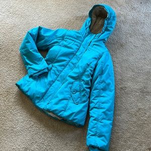 Nice and warm girls coat. Great for everyday in the winter. Fuzzy warm interior.